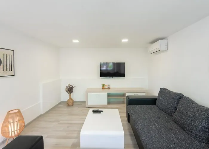 Apartment N&T